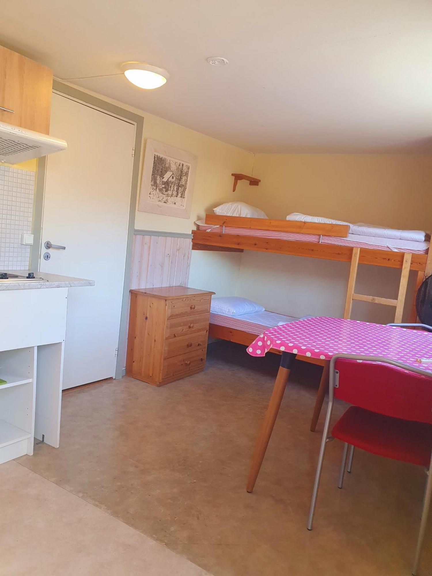 Motel E4 Kolmarden Apartments And Cottages Екстер'єр фото